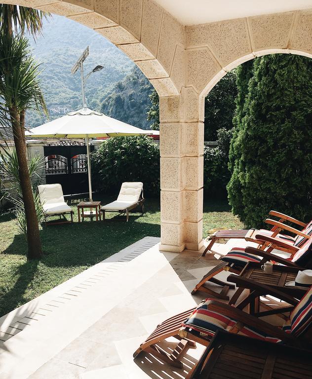 Villa Teuta Risan Quarto foto