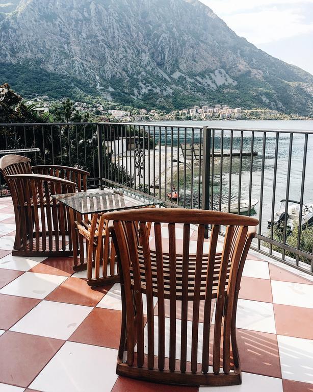 Villa Teuta Risan Quarto foto